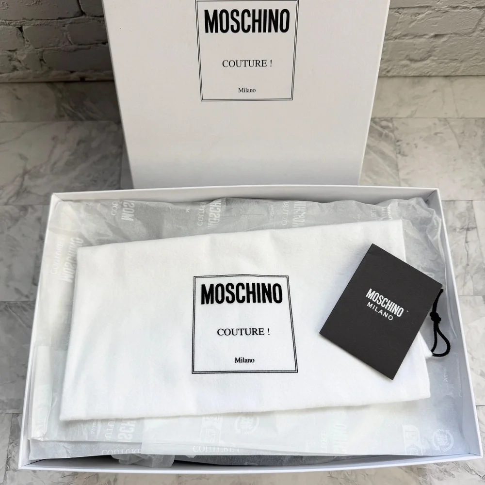 Moschino available sizes
